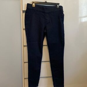 EUC Old Navy Size 12 Petite Dark Denim Rockstar Mid Rise Jeggings.